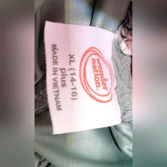 Girls XL 14-16 Plus Skirt New - Never Worn (plus size) soft green white - Picture 2 of 8